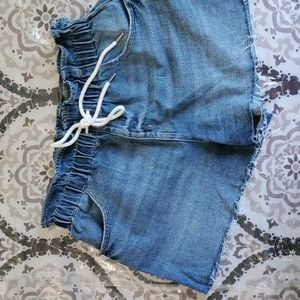 Vintage Style/High Waisted Shorts